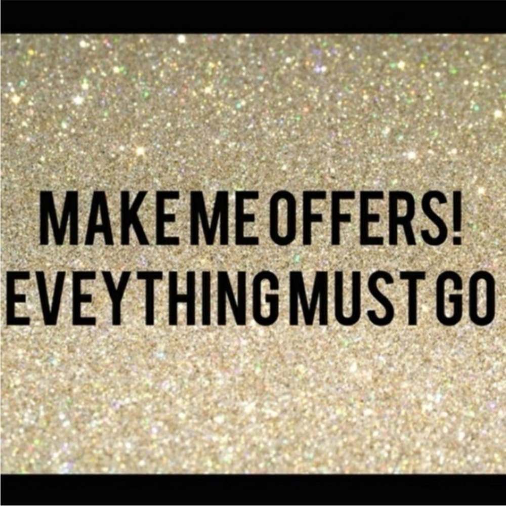 MAKE ME OFFERS!!!! CURRENTLY DOWNSIZING CLOSET